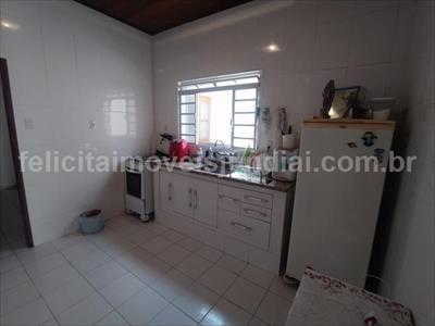 Casa à venda com 1 quarto, 64m² - Foto 2