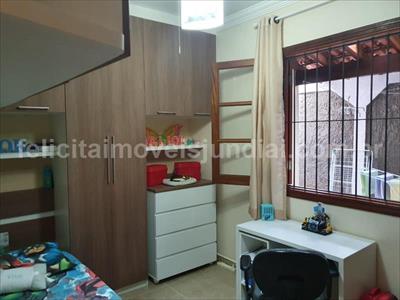 Casa à venda com 3 quartos, 213m² - Foto 9