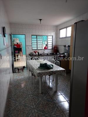 Casa à venda com 3 quartos, 190m² - Foto 3