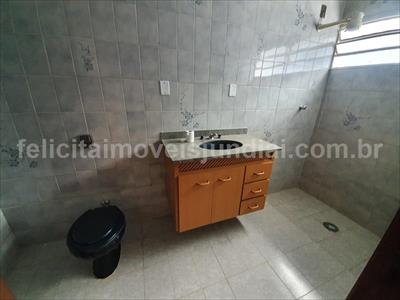 Casa à venda com 3 quartos, 200m² - Foto 3