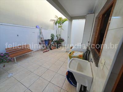 Casa à venda com 2 quartos, 180m² - Foto 14