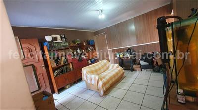 Fazenda à venda com 3 quartos, 300m² - Foto 2