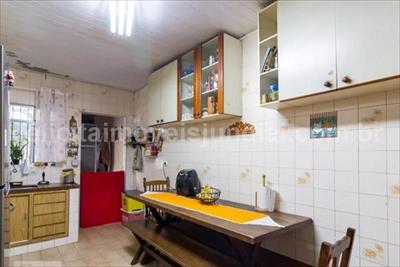 Casa à venda com 2 quartos, 130m² - Foto 4