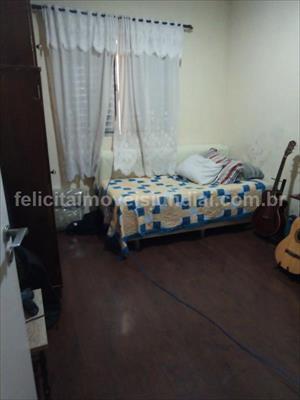 Casa à venda com 2 quartos, 200m² - Foto 2