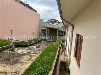 Casa à venda com 1 quarto, 285m² - Foto 3