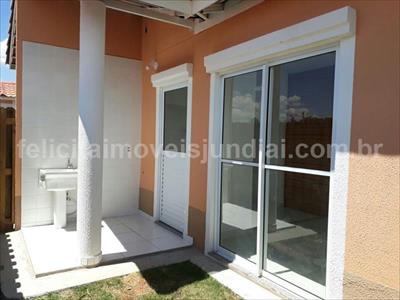 Casa à venda com 2 quartos, 70m² - Foto 11