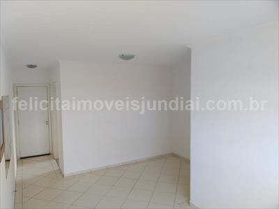 Apartamento à venda com 3 quartos, 70m² - Foto 2