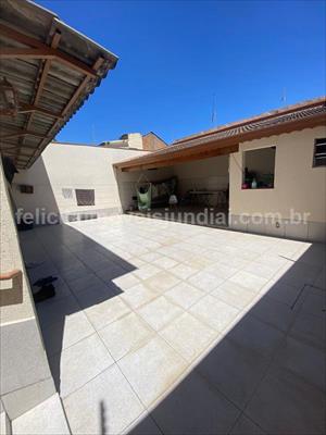 Casa à venda com 3 quartos, 242m² - Foto 14