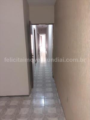 Casa à venda com 3 quartos, 90m² - Foto 1