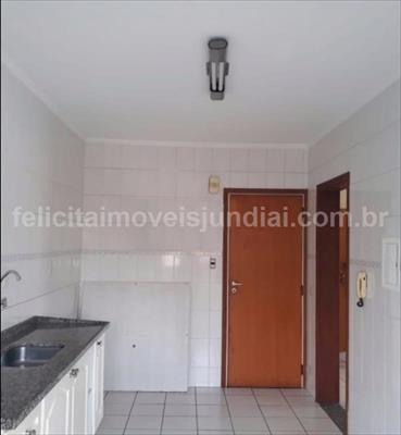 Apartamento à venda com 2 quartos, 67m² - Foto 3