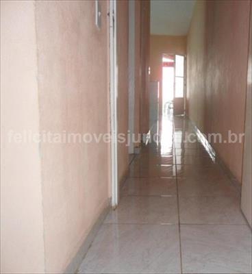 Casa à venda com 2 quartos, 58m² - Foto 2