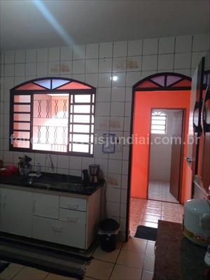 Casa à venda com 2 quartos, 88m² - Foto 3